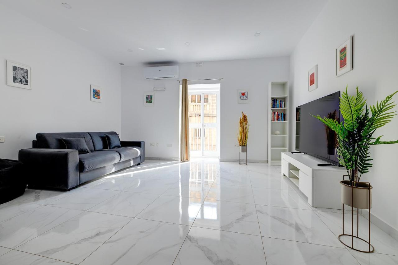 Modern Family Holiday Retreat In Gzira Sliema Exterior foto